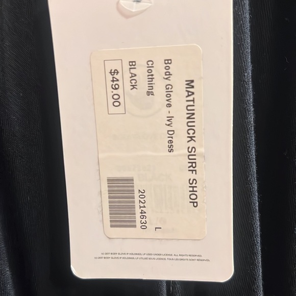 Black spaghetti strap double cross dress - Picture 8 of 10